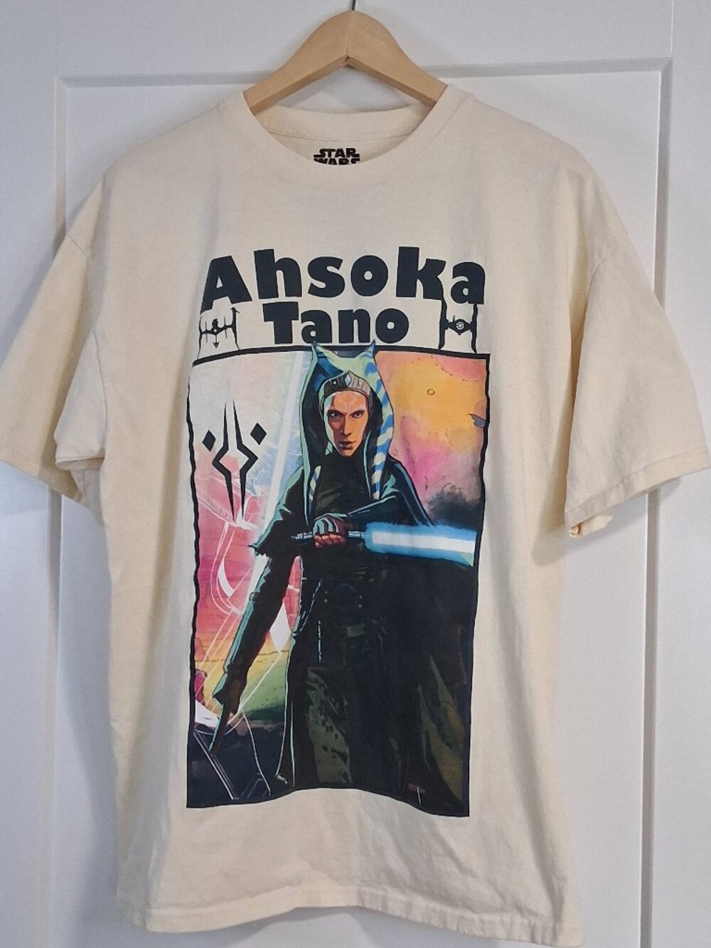 Star Wars Ahsoka Tano T Shirt Mens Large Graphic Tee Disney Cotton Short Sleeve